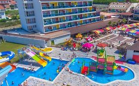 Side Win Hotel&Spa